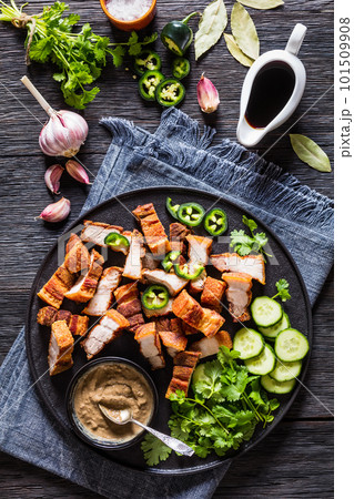 Lechon Kawali, filipino crispy fried pork belly 101509908