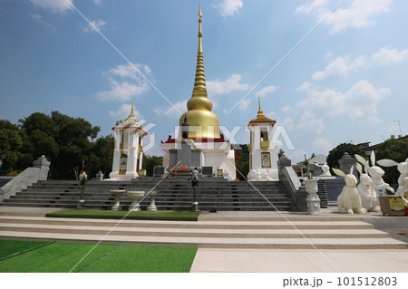 タイ 金色の仏塔 タイ 金色の仏塔 101512803