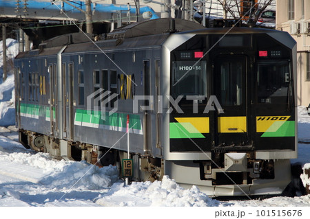 冬の函館本線H100形(山線区間:長万部⇔小樽) 冬の函館本線H100形(山線区間:長万部⇔小樽) 101515676