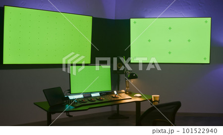 Computer and screens with chromakey in color grading studio 101522940