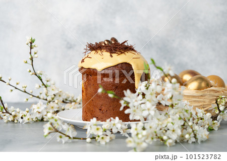 Easter cake with nest decor on gray background 101523782