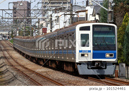 SS］西武新宿線6000系（急行：西武新宿⇔本川越）の写真素材