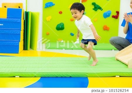 ボルダリング教室 子供 ボルダリング教室 子供 101526254