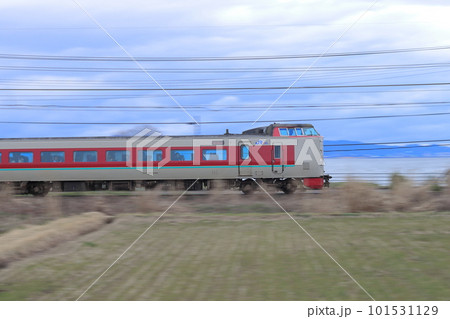 中海を背景に山陰本線を疾走する381系特急やくも号_2023/3/18撮影 中海を背景に山陰本線を疾走する381系特急やくも号_2023/3/18撮影 101531129