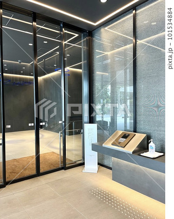 セキュリティエントランスのあるタワーマンション セキュリティエントランスのあるタワーマンション 101534884