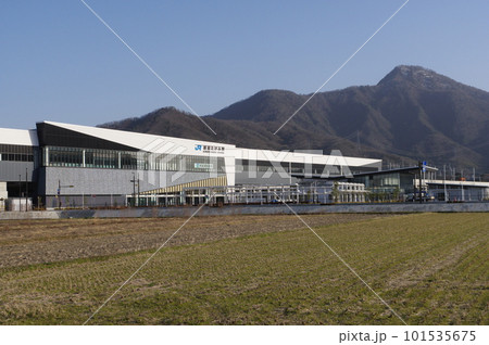 建設中の北陸新幹線 越前たけふ駅と道の駅 2023年3月 建設中の北陸新幹線 越前たけふ駅と道の駅 2023年3月 101535675