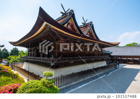 吉備津神社（本殿・拝殿） 101537488