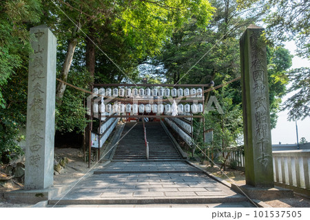 吉備津神社（参道） 101537505
