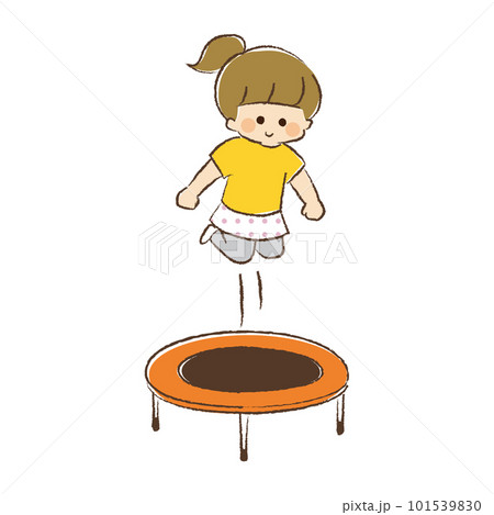 家庭用トランポリンで遊ぶ女児 101539830