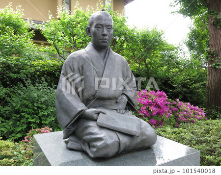 世田谷区の松陰神社にある吉田松陰先生像の写真素材 [101540018] - PIXTA