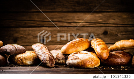 Different kinds of delicious bread. Different kinds of delicious bread. 101541326