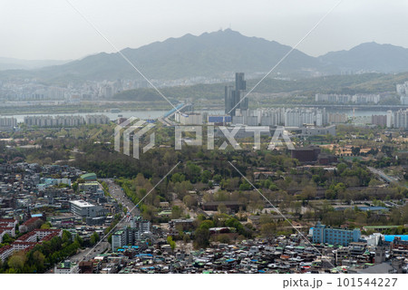 Seoul South Korea urban cityscape during yellow dust pollution Seoul South Korea urban cityscape during yellow dust pollution 101544227
