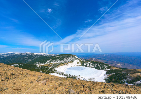 一切経山より望む五色沼　魔女の瞳 福島登山 101548436