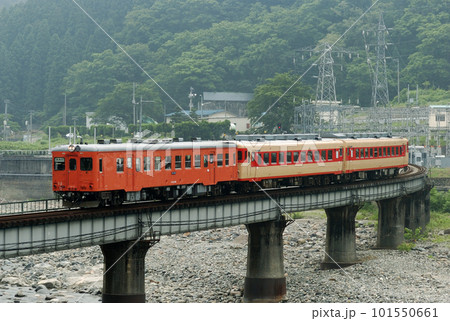 大糸線　小滝ー根知　JR西日本　キハ58-596+キハ28-2119+キハ52-156 101550661