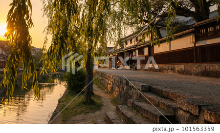 倉敷美観地区(夕景) 倉敷美観地区(夕景) 101563359