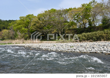 那珂川の風景【栃木県大田原市黒羽】 101565007
