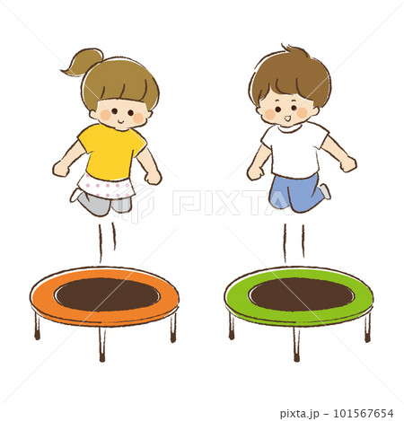 家庭用トランポリンで遊ぶ男児と女児セット 101567654