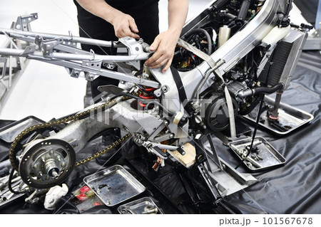 バイクの分解修理 101567678