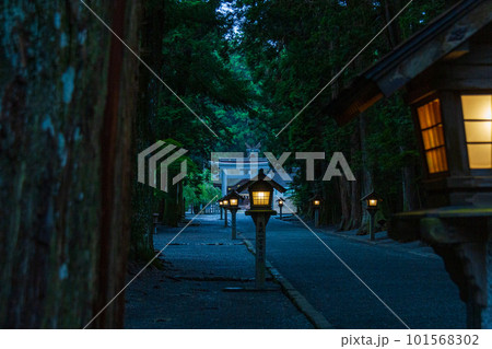 静岡県周智郡森町一宮　小國神社と境内の風景 101568302