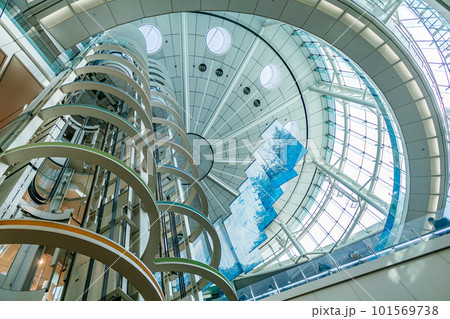 【東京の都市風景】羽田空港周辺の都市風景（第2ターミナル） 101569738