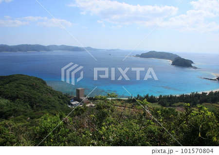 高月山より古座間味ビーチ 沖縄の海 高月山より古座間味ビーチ 沖縄の海 101570804
