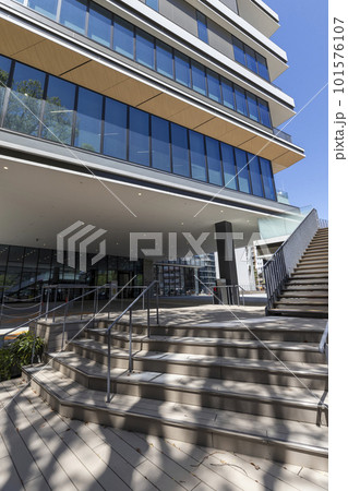 令和5年に開庁した長崎市役所【長崎県長崎市】 令和5年に開庁した長崎市役所【長崎県長崎市】 101576107