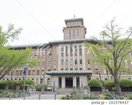 レトロな建物 101576437