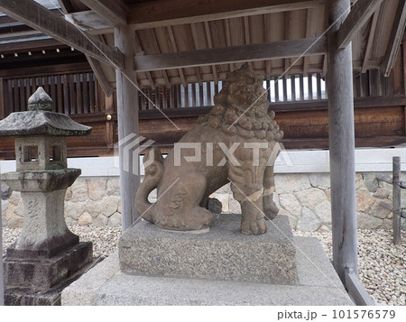 京都府宮津市にあり、奈良時代に丹後の一宮となった籠宮と呼ばれる元伊勢籠神社(もといせ、このじんじゃ) 京都府宮津市にあり、奈良時代に丹後の一宮となった籠宮と呼ばれる元伊勢籠神社(もといせ、このじんじゃ) 101576579