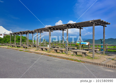 四国・鳴門海峡・鳴門スカイライン、海と空と島の景色を独り占めできる四方見展望台・徳島県鳴門市(1) 四国・鳴門海峡・鳴門スカイライン、海と空と島の景色を独り占めできる四方見展望台・徳島県鳴門市(1) 101580990