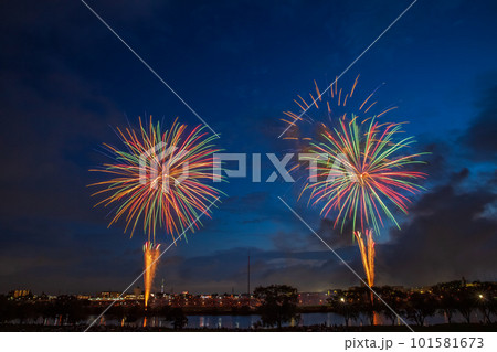 葛飾花火大会　東京 101581673