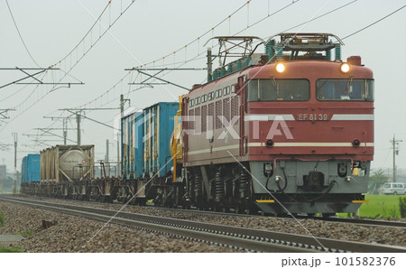 北陸本線　美川ー加賀笠間　JR貨物　EF81-39（富山） 101582376