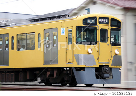 ［SS］西武新宿線2000系（流し撮り） 101585155