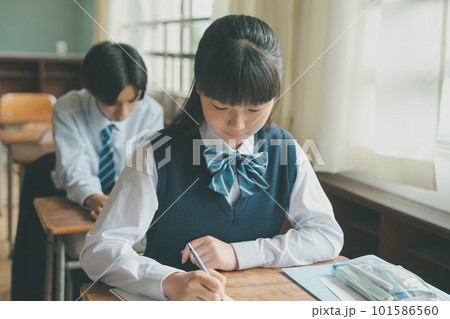 Middle school Middle school 101586560