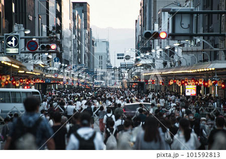 京都　祇園祭　宵々山の風景 101592813