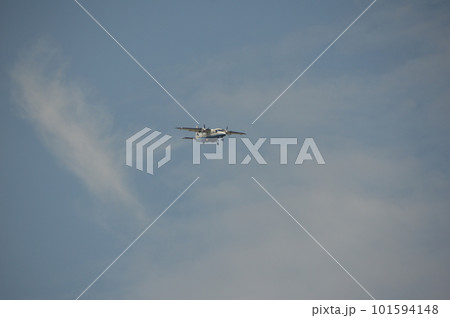 調布飛行場に飛来したセスナ機(東京都調布市) 調布飛行場に飛来したセスナ機(東京都調布市) 101594148