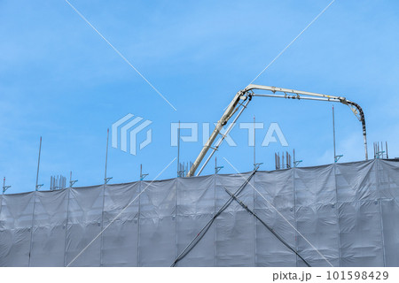 青空とコンクリート圧送工事 青空とコンクリート圧送工事 101598429
