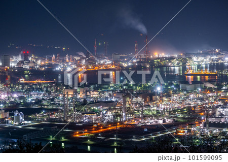 岡山県倉敷市　水島展望台から眺める工場夜景 101599095