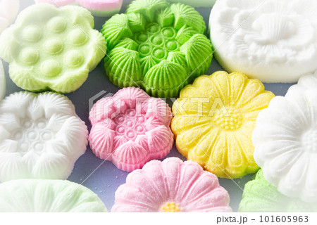 盆菓子たくさん 和菓子 らくがん お盆 蓮や菊のお供菓子 お供菓子 盆菓子たくさん 和菓子 らくがん お盆 蓮や菊のお供菓子 お供菓子 101605963