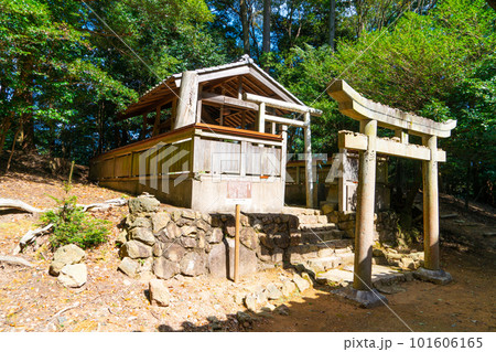 【西国三十三所】第二十七番 圓教寺 書写山山頂にある白山権現2 兵庫県姫路市 【西国三十三所】第二十七番 圓教寺 書写山山頂にある白山権現2 兵庫県姫路市 101606165