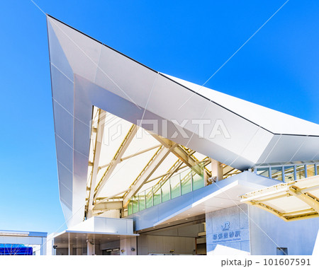 幕張豊砂駅 は イオンモール幕張新都心 に接続する 京葉線 の 新駅 開業 【 千葉市 の 風景 】 101607591