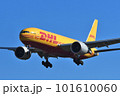 DHLの貨物機 B777-F 101610060