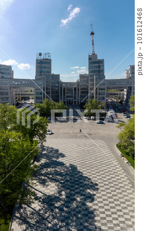 Derzhprom building in spring Kharkiv city center Derzhprom building in spring Kharkiv city center 101612468