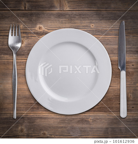 White plate White plate 101612936