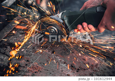 Electric saw machine 101612944