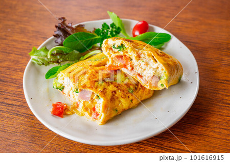 とうふミールと野菜の玉子焼き とうふミールと野菜の玉子焼き 101616915