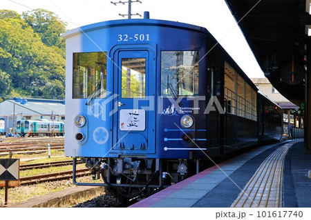 【JR四国】キクハ32形「さとめぐみの風」〜藍よしのがわトロッコ〜(徳島線:徳島駅) 【JR四国】キクハ32形「さとめぐみの風」〜藍よしのがわトロッコ〜(徳島線:徳島駅) 101617740