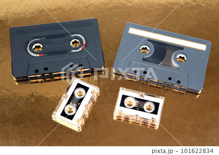Audio cassette. device for working with voice and journalism. analog audio recording. Audio cassette. device for working with voice and journalism. analog audio recording. 101622834