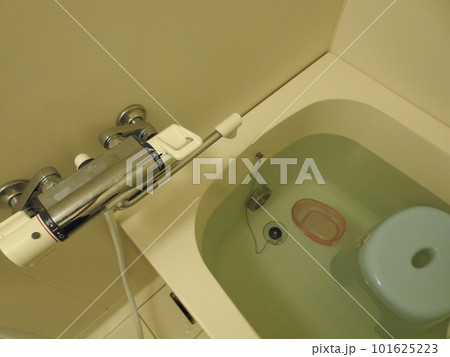 用具の漂白 漂白 浴槽の漂白 掃除 用具の漂白 漂白 浴槽の漂白 掃除 101625223