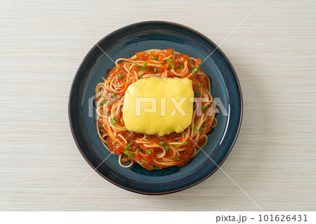 Spaghetti Tomato Sauce with Hamburg and Cheese Spaghetti Tomato Sauce with Hamburg and Cheese 101626431