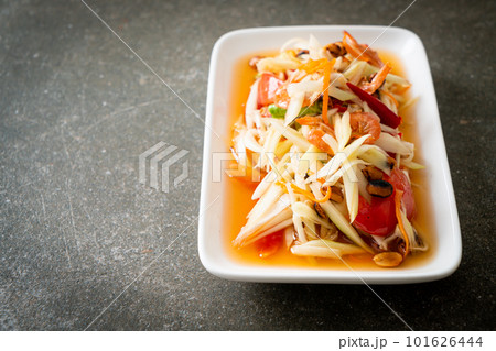 Som Tum - Spicy papaya salad Som Tum - Spicy papaya salad 101626444